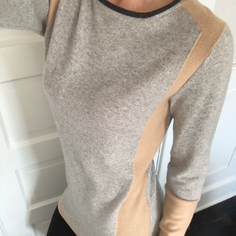 Cashmere tunic by Magaschoni